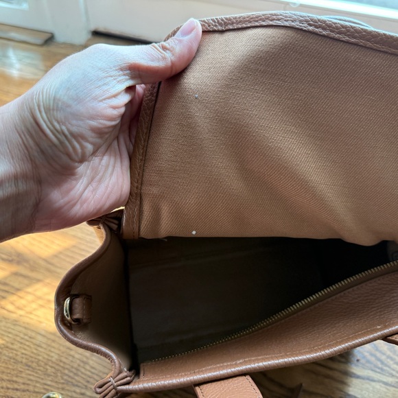 Marc Jacobs “The Tote Bag” Medium Leather Tote Bag - Picture 7 of 7